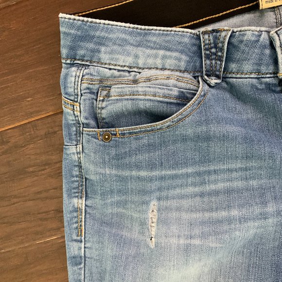 Gently Worn Distressed Democracy "Ab" Solution Skinny Jeans - Picture 7 of 15